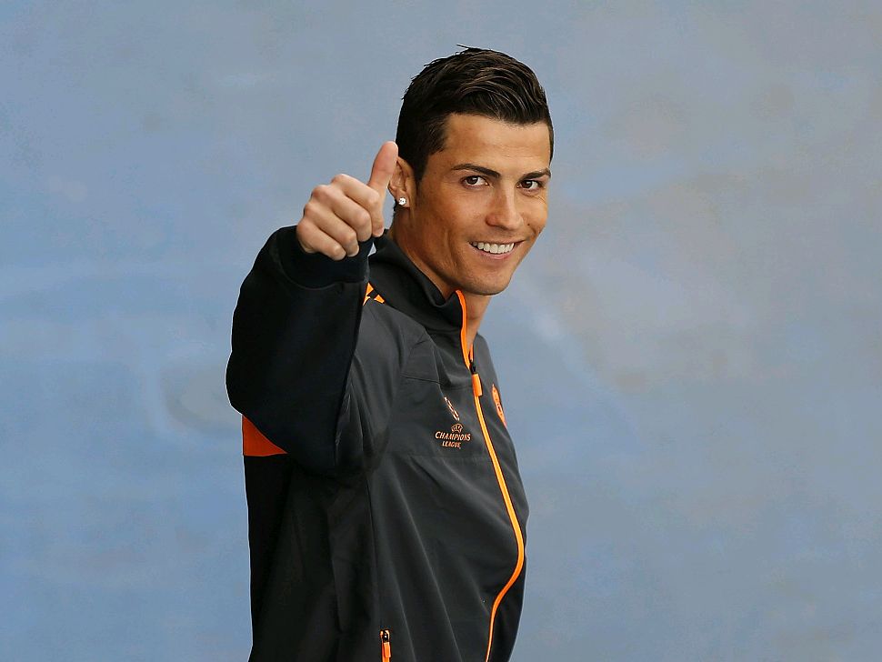 意天空：国米前锋博尼身患流感，将缺席对阵比萨的比赛（意天空：国米前锋博尼因流感无缘对阵比萨）