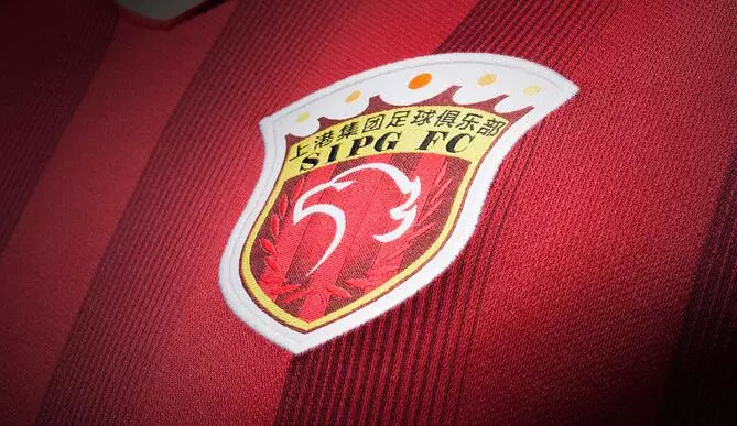 世体：埃里克与巴萨就续约达成初步协议，他曾收到恩里克邀请（世体：埃里克与巴萨已初步达成续约共识，曾接到恩里克邀约）