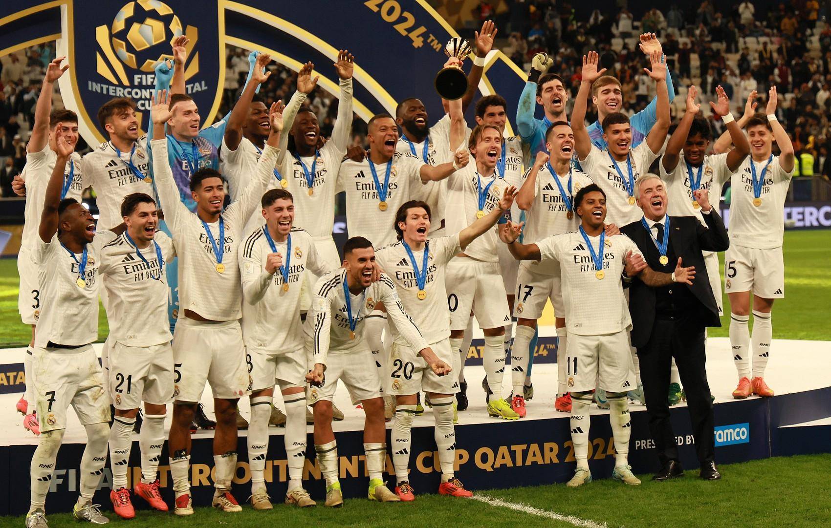 迪马：递补入选意大利国家队的坎比亚吉因小腿不适退出集训营（迪马：坎比亚吉小腿不适，递补入选后已退出意大利队集训）