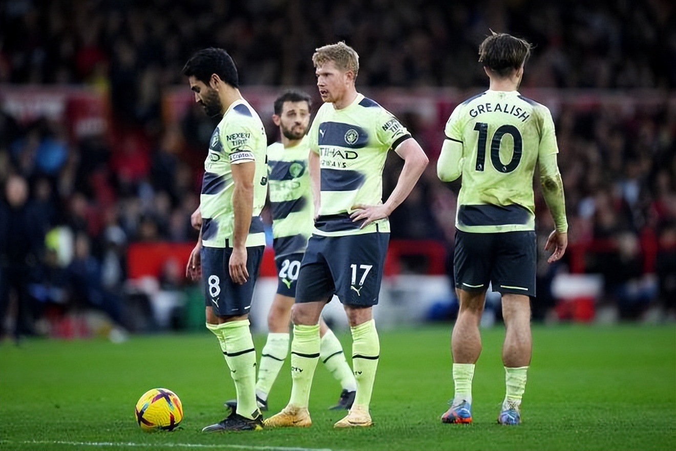 球迷：这队真的值得所有掌声（球迷盛赞：这支球队配得上满堂喝彩）