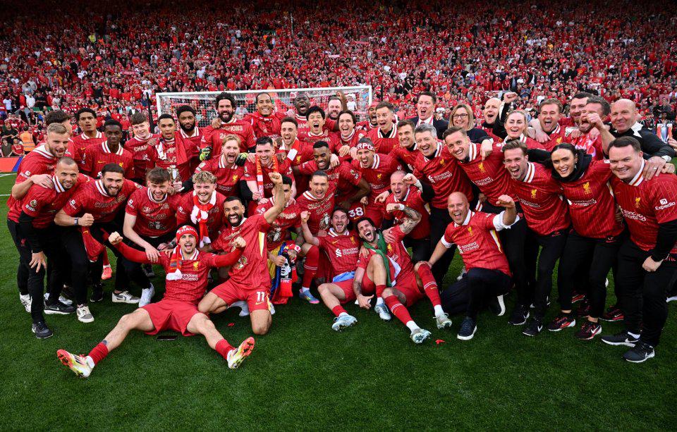 懂球帝12周年120大瞬间决赛：梅西捧大力神杯PK武磊绝平巴萨（懂球帝12周年120大瞬间总决赛：梅西捧大力神杯对决武磊读秒绝平巴萨）