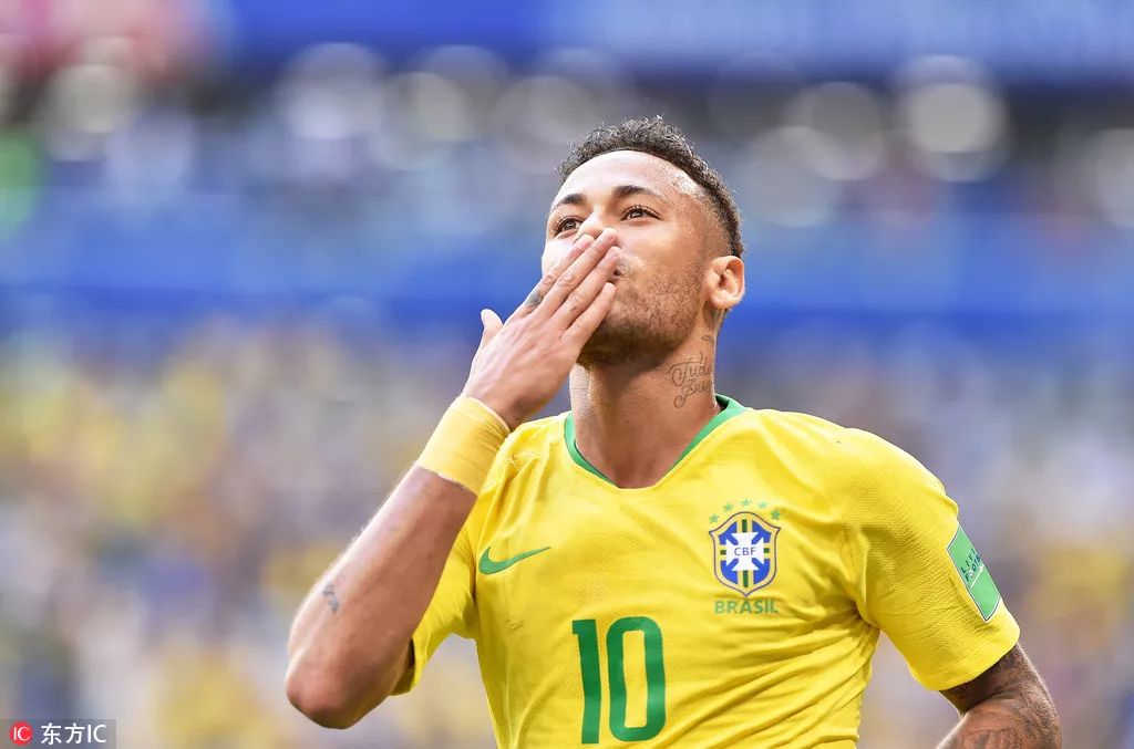 巴萨国王杯对手主帅：我女儿已经让我去要亚马尔和佩德里球衣了（巴萨国王杯对手主帅笑称：女儿催我向亚马尔和佩德里索要球衣）